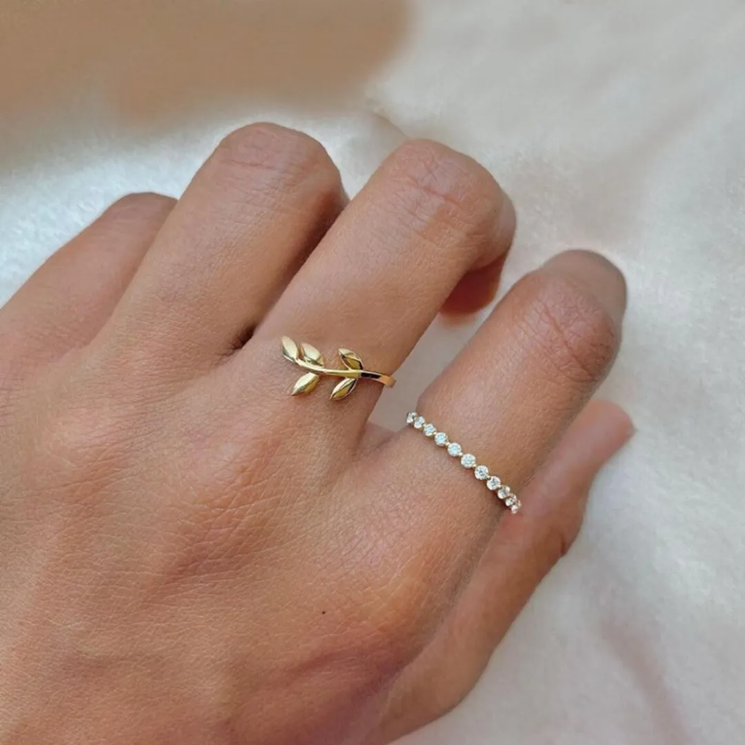 /public/photos/live/Bubble Moissanite Diamond Wedding Band 452 (4).webp